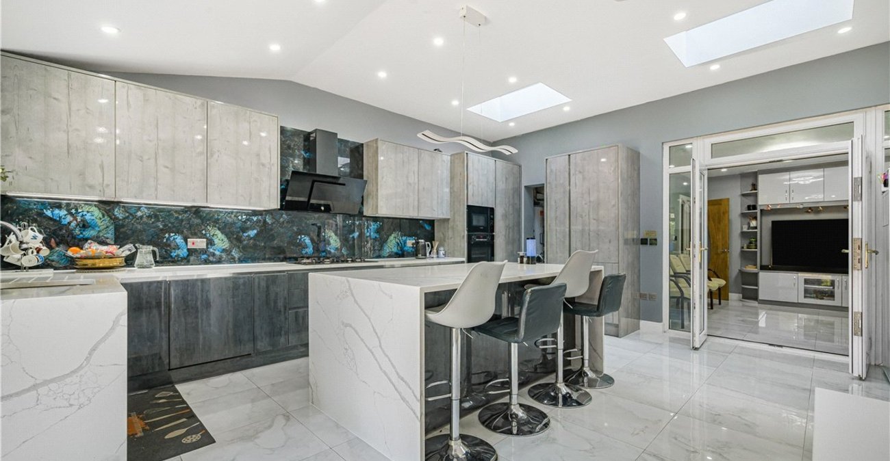 4 bedroom house for sale in Orpington | Robinson Jackson