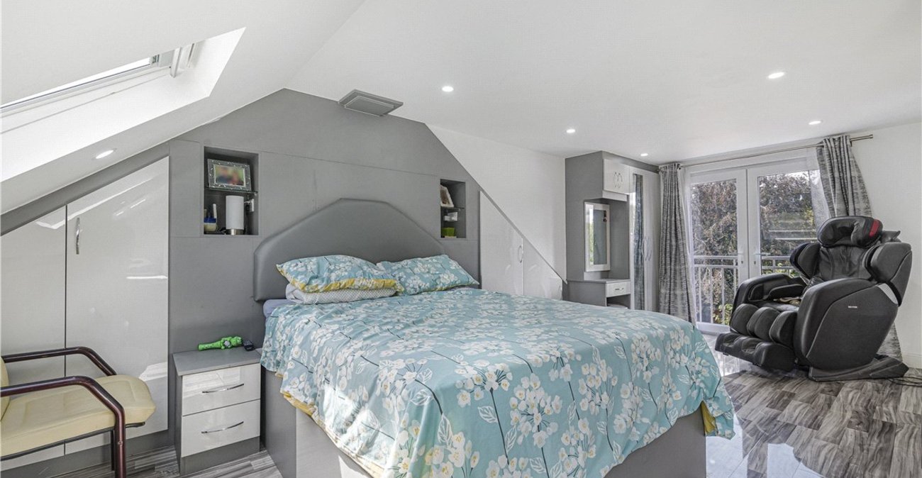 4 bedroom house for sale in Orpington | Robinson Jackson