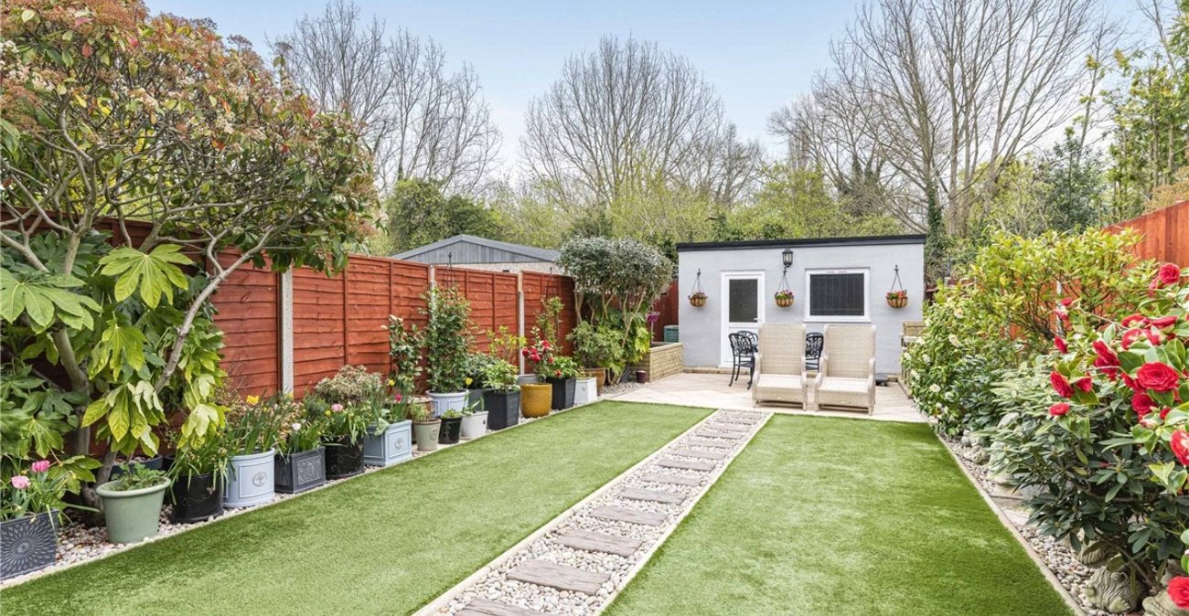 2 bedroom house for sale in St Pauls Cray | Robinson Jackson