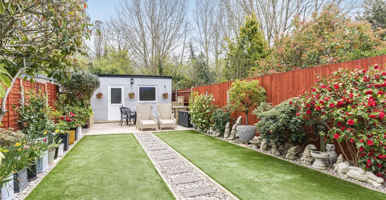 2 bedroom house for sale in St Pauls Cray | Robinson Jackson