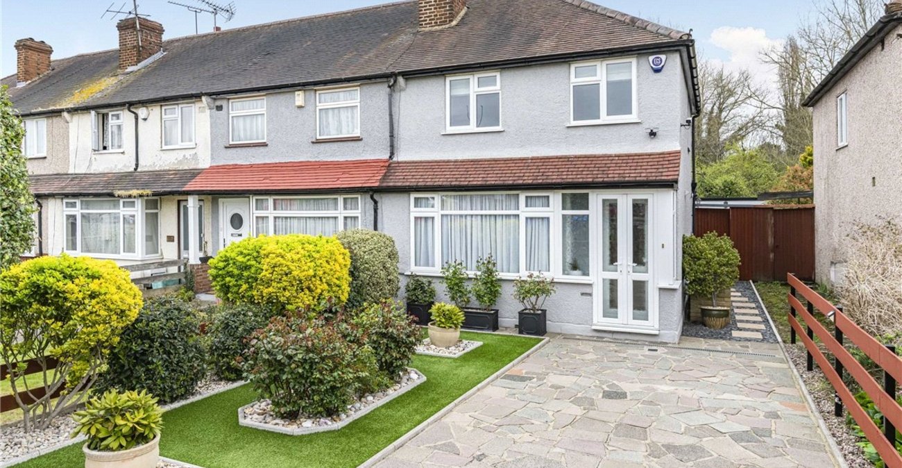 2 bedroom house for sale in St Pauls Cray | Robinson Jackson