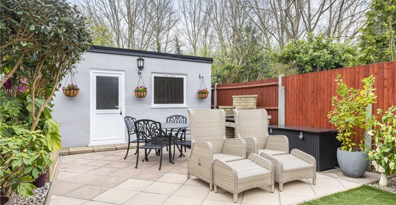 2 bedroom house for sale in St Pauls Cray | Robinson Jackson