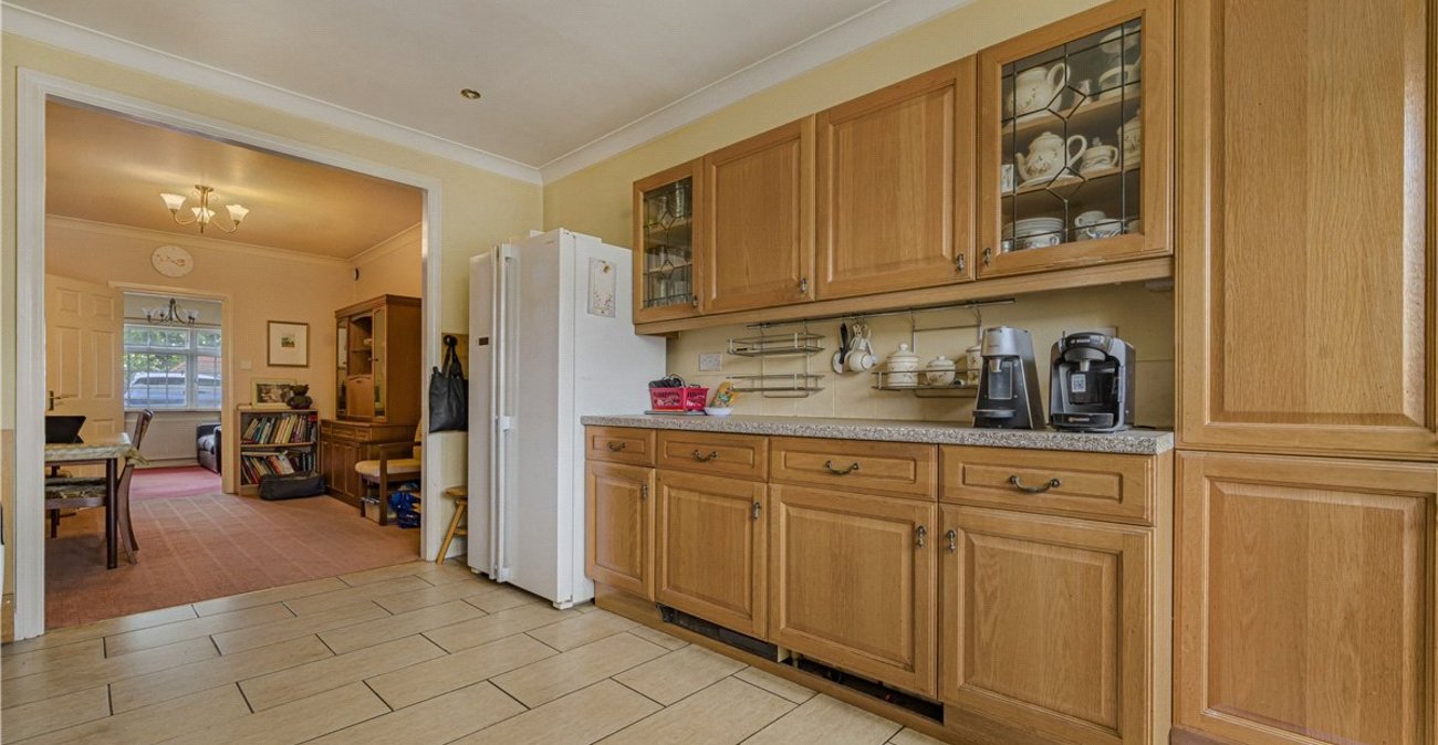 4 bedroom bungalow for sale in St Pauls Cray | Robinson Jackson