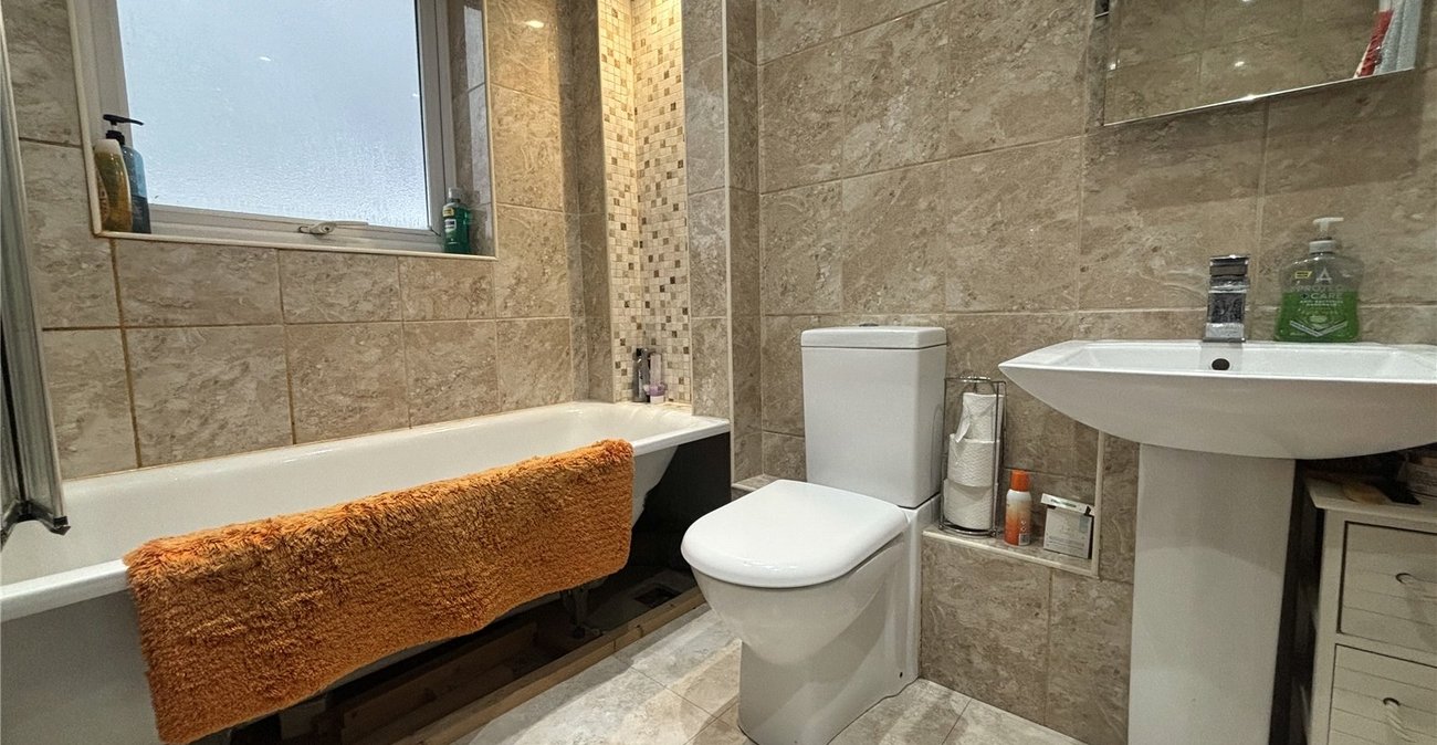 2 bedroom house for sale in Lordswood | Robinson Michael & Jackson