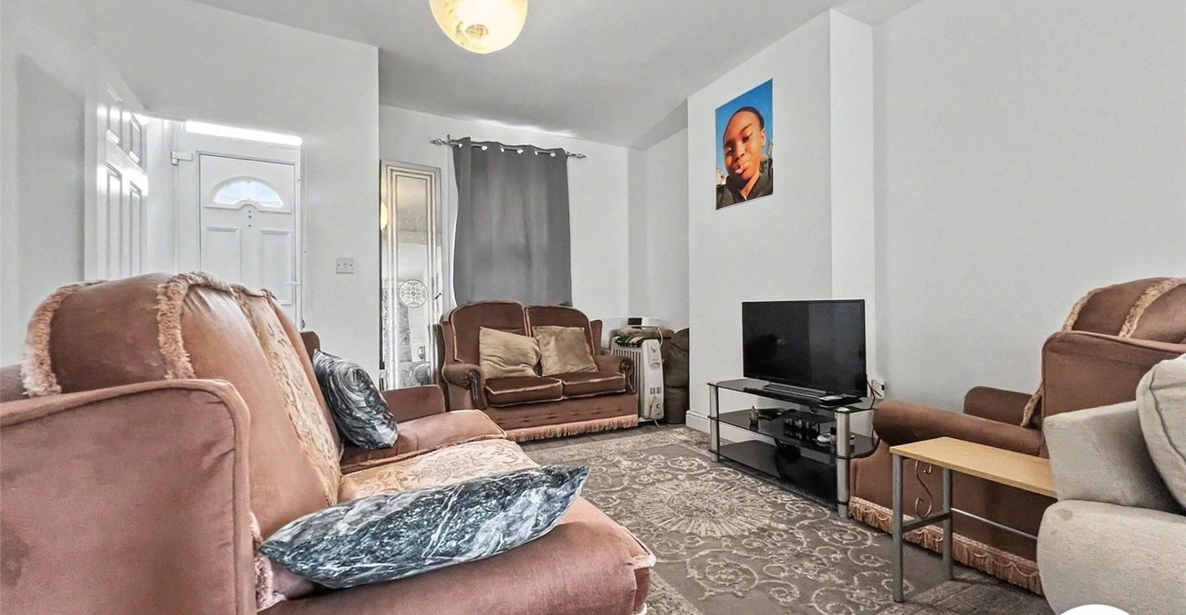 3 bedroom house for sale in Chatham | Robinson Michael & Jackson