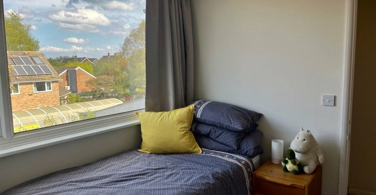 3 bedroom bungalow for sale in Maidstone | Robinson Michael & Jackson