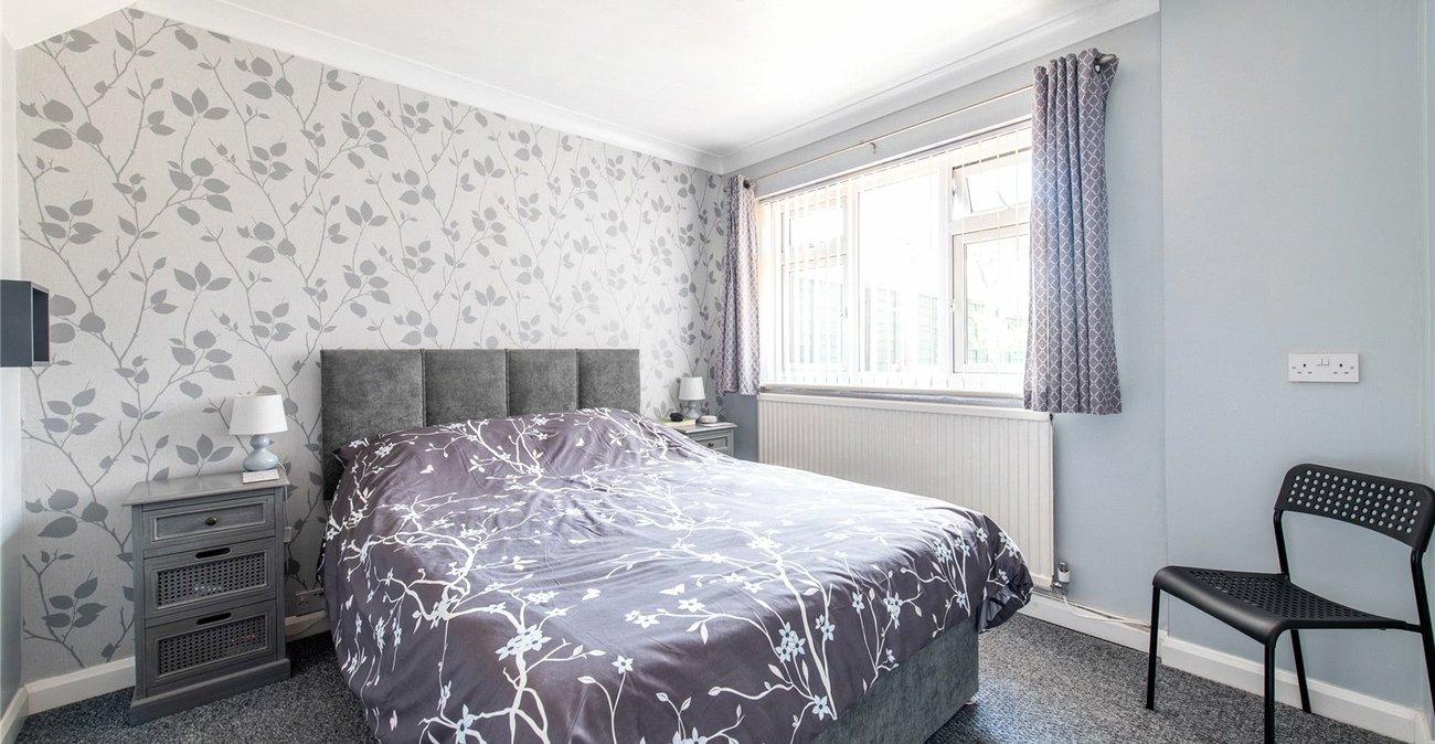 3 bedroom bungalow for sale in Maidstone | Robinson Michael & Jackson