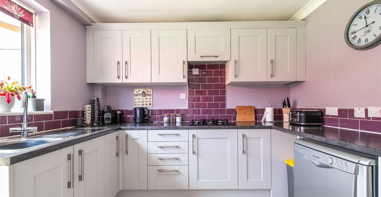 3 bedroom bungalow for sale in Maidstone | Robinson Michael & Jackson