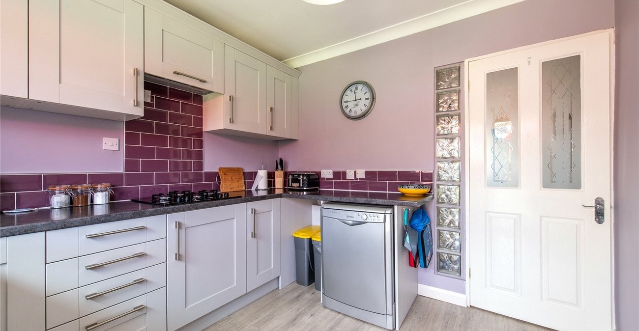 3 bedroom bungalow for sale in Maidstone | Robinson Michael & Jackson