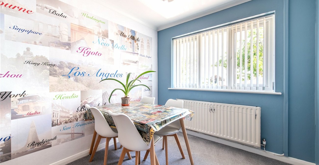 3 bedroom bungalow for sale in Maidstone | Robinson Michael & Jackson