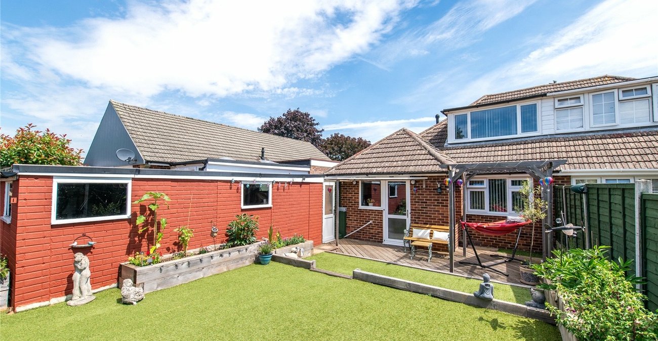 3 bedroom bungalow for sale in Maidstone | Robinson Michael & Jackson