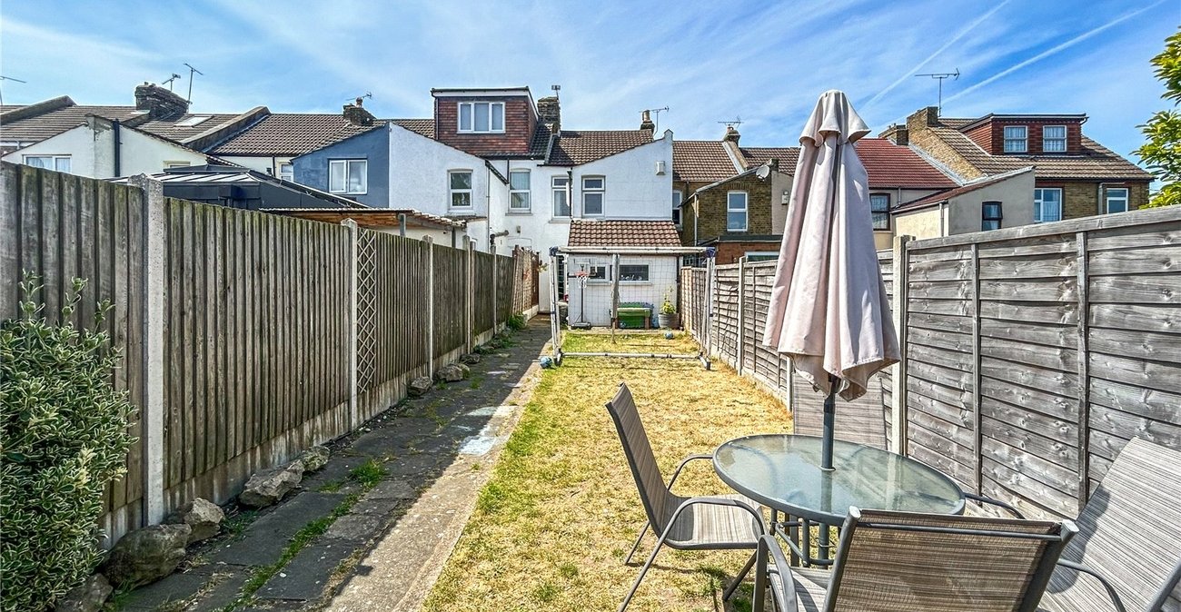 3 bedroom house for sale in Gillingham | Robinson Michael & Jackson