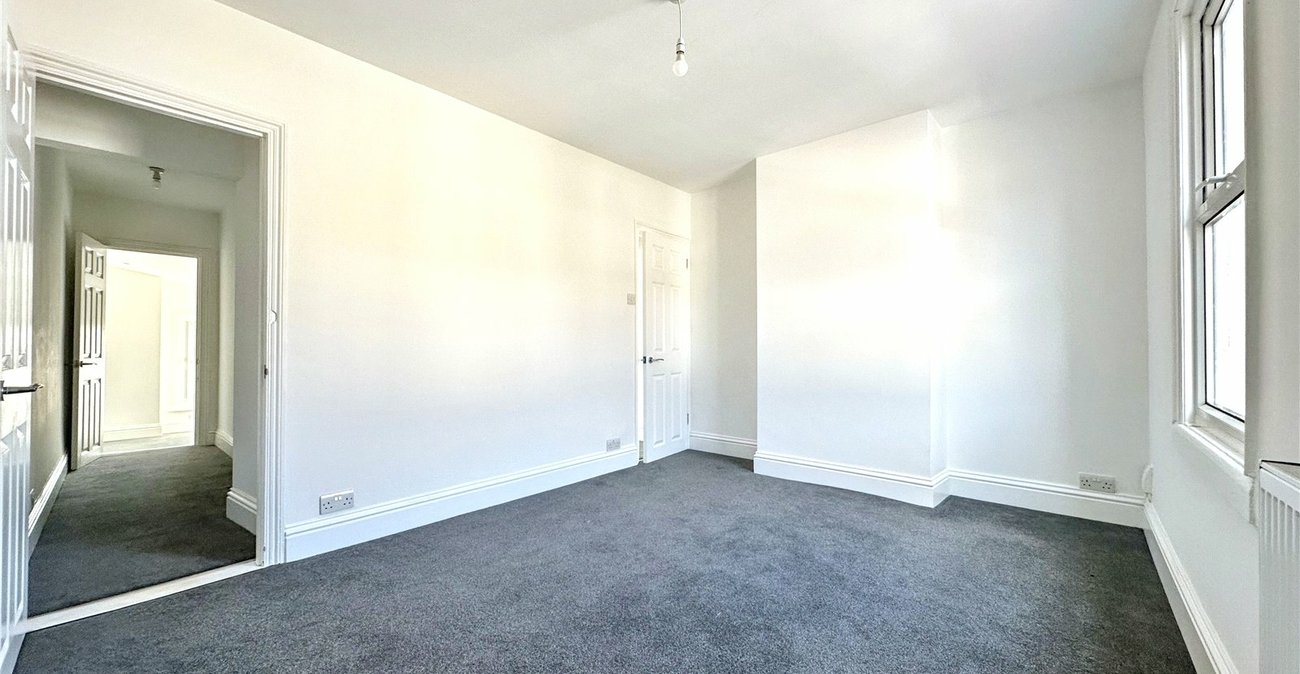 3 bedroom house for sale in Gillingham | Robinson Michael & Jackson