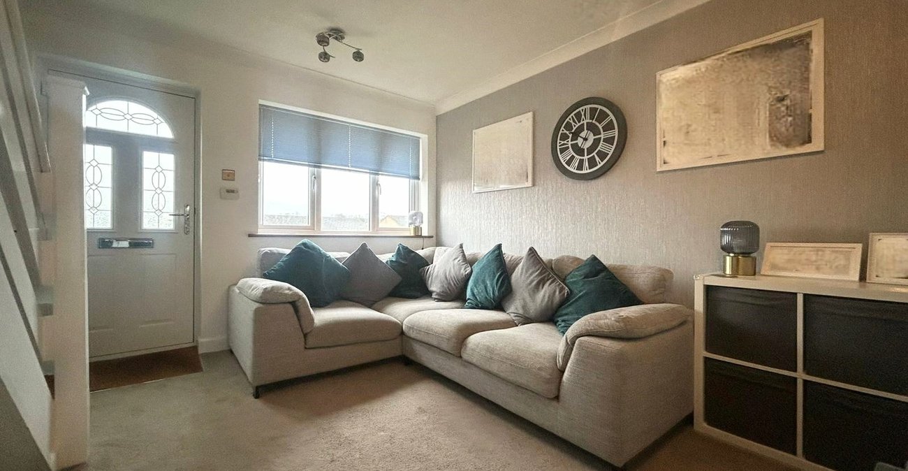 2 bedroom house for sale in Princes Park | Robinson Michael & Jackson