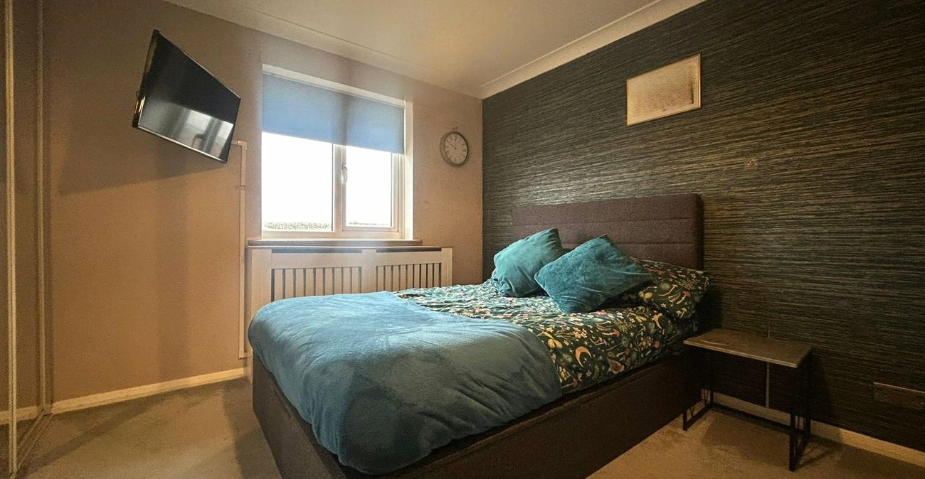 2 bedroom house for sale in Princes Park | Robinson Michael & Jackson