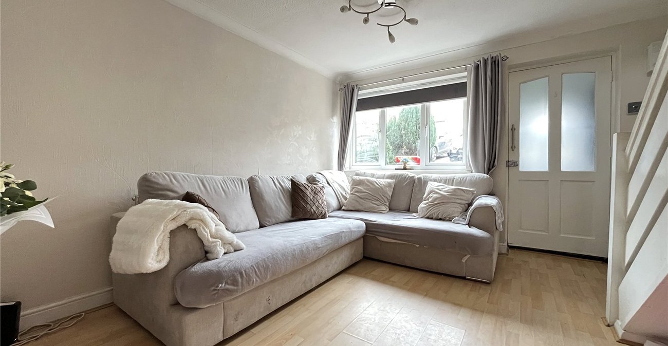 2 bedroom house for sale in Walderslade | Robinson Michael & Jackson