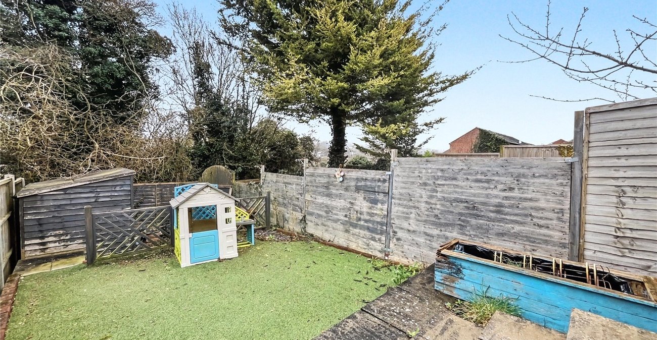 2 bedroom house for sale in Walderslade | Robinson Michael & Jackson