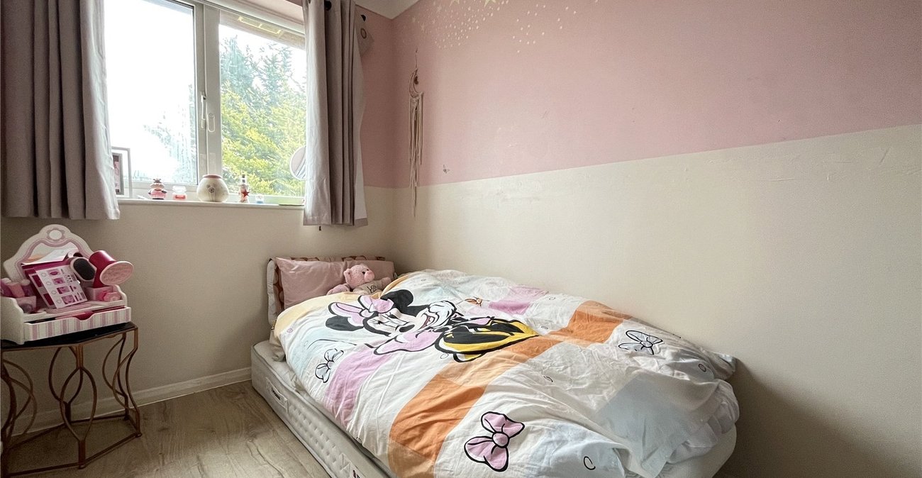 2 bedroom house for sale in Walderslade | Robinson Michael & Jackson