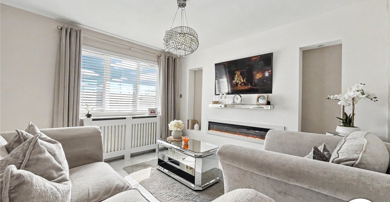 3 bedroom house for sale in Walderslade | Robinson Michael & Jackson