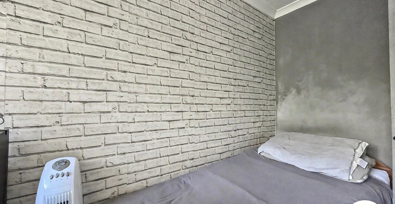 3 bedroom house for sale in Walderslade | Robinson Michael & Jackson