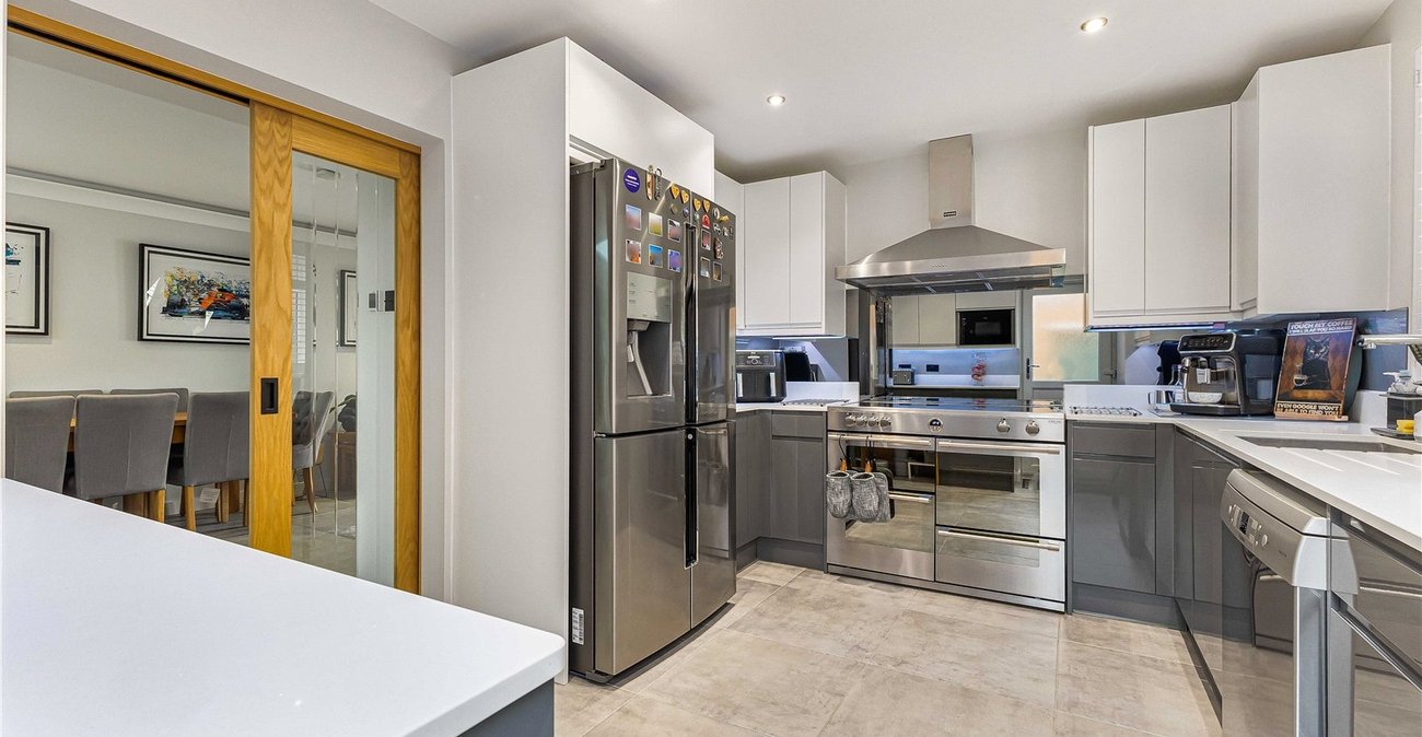 3 bedroom house for sale in Strood | Robinson Michael & Jackson