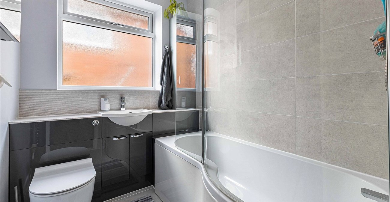 3 bedroom house for sale in Strood | Robinson Michael & Jackson