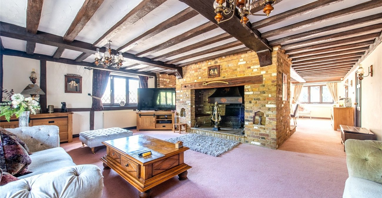 6 bedroom house for sale in High Halstow | Robinson Michael & Jackson