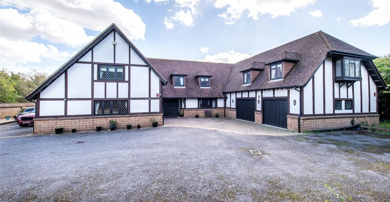 6 bedroom house for sale in High Halstow | Robinson Michael & Jackson