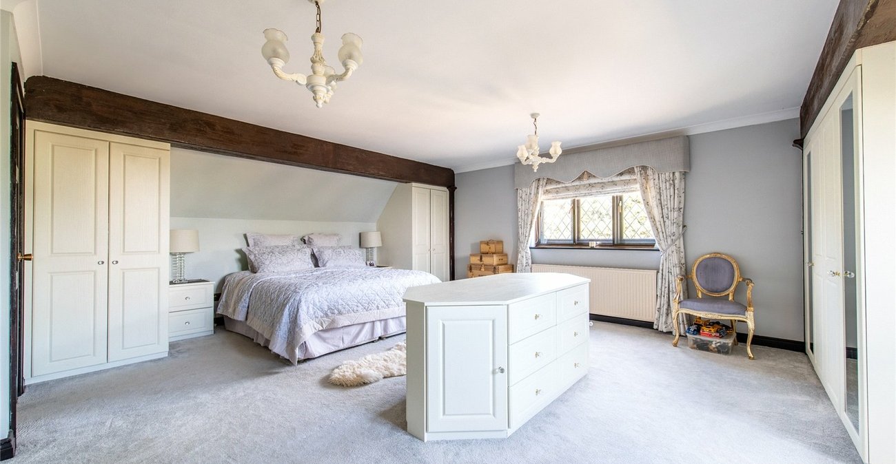 6 bedroom house for sale in High Halstow | Robinson Michael & Jackson