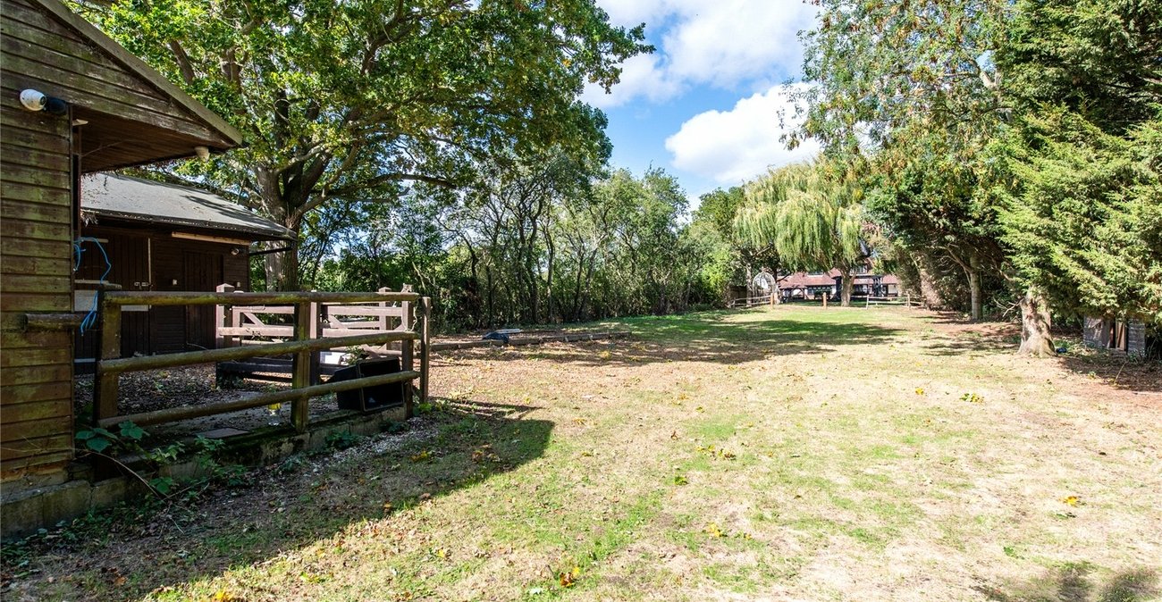 6 bedroom house for sale in High Halstow | Robinson Michael & Jackson