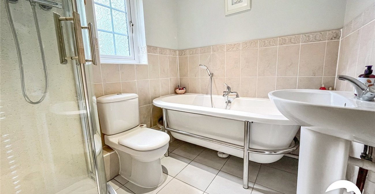 5 bedroom house for sale in Maidstone | Robinson Michael & Jackson