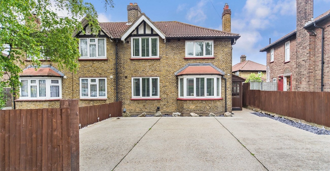 house for sale in Eltham, SE9 Robinson Jackson