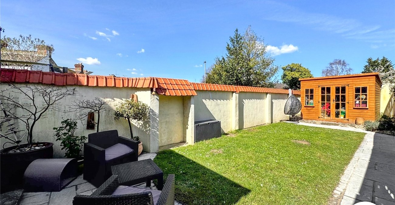 2 bedroom house for sale in Maidstone | Robinson Michael & Jackson