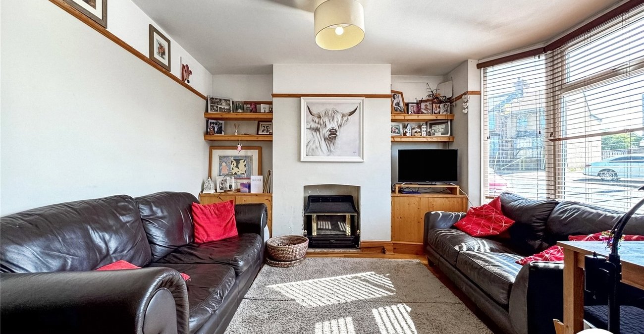 2 bedroom house for sale in Maidstone | Robinson Michael & Jackson