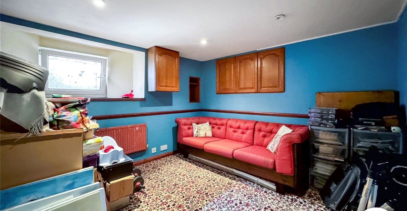 2 bedroom house for sale in Maidstone | Robinson Michael & Jackson