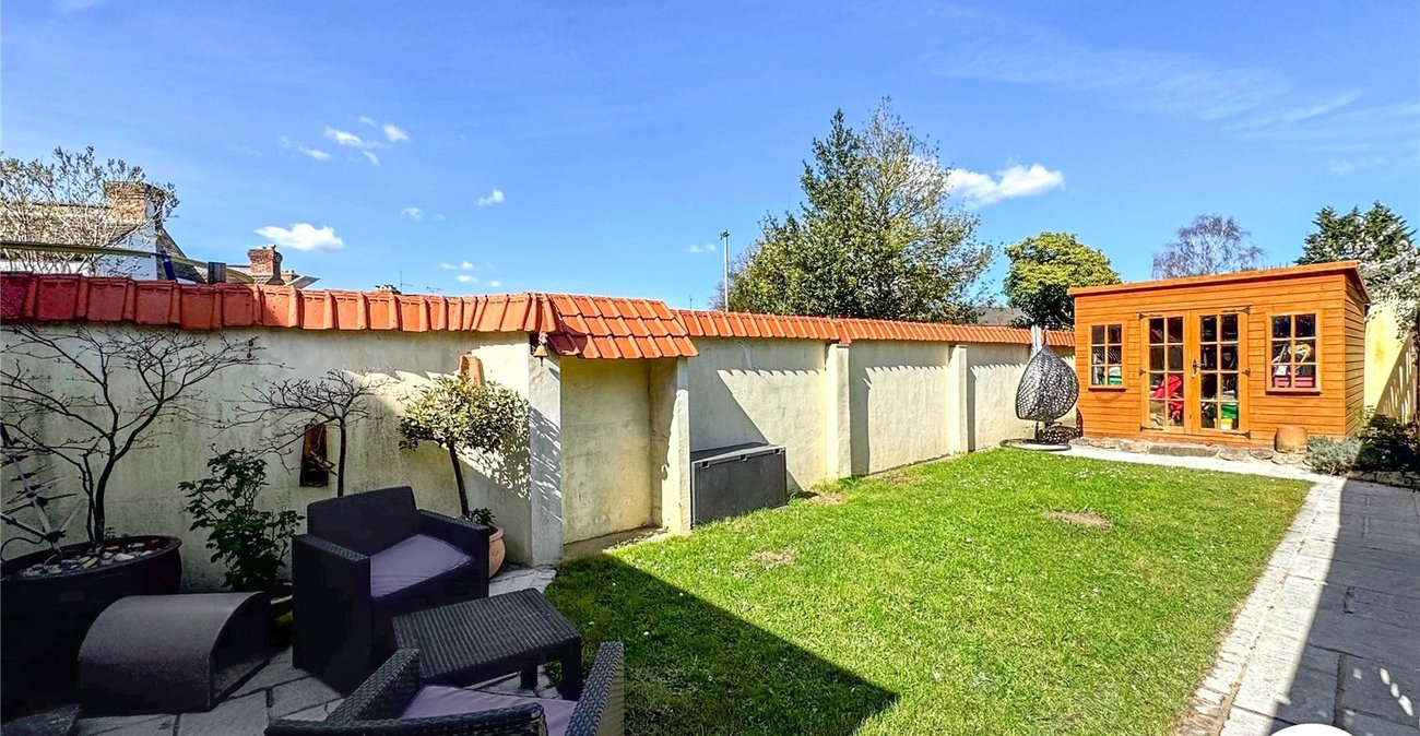 2 bedroom house for sale in Maidstone | Robinson Michael & Jackson