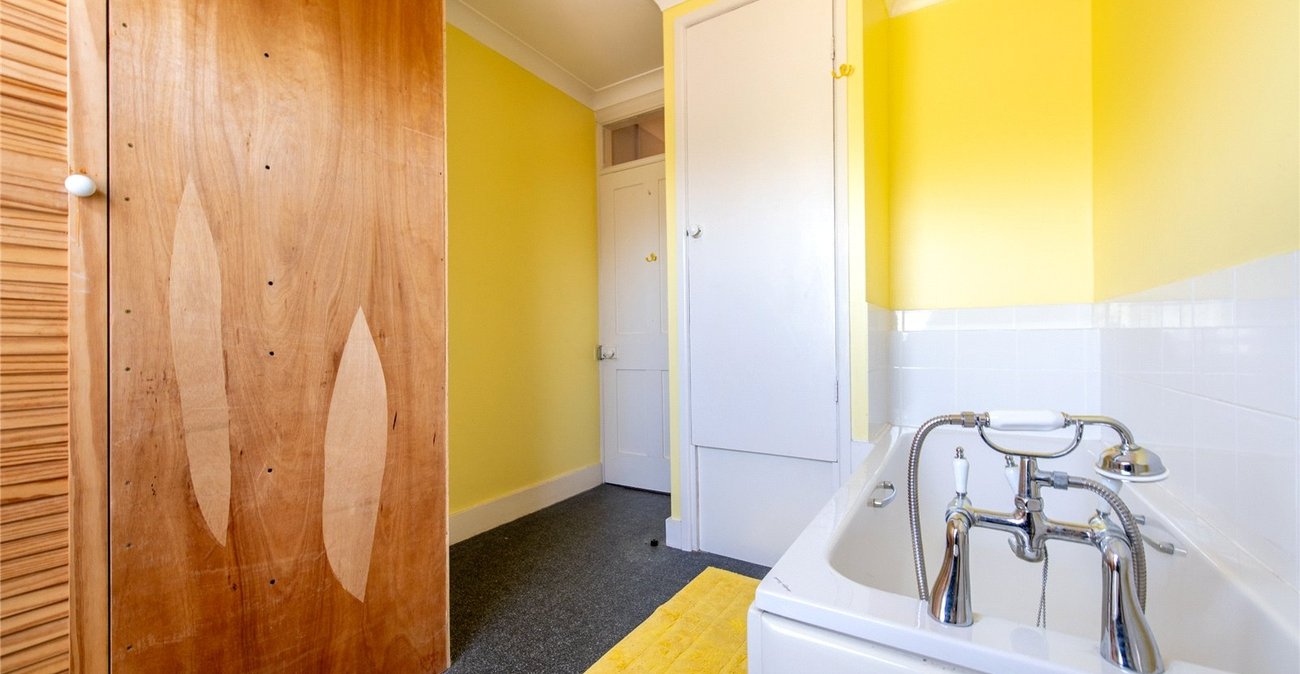 3 bedroom house for sale in Maidstone | Robinson Michael & Jackson