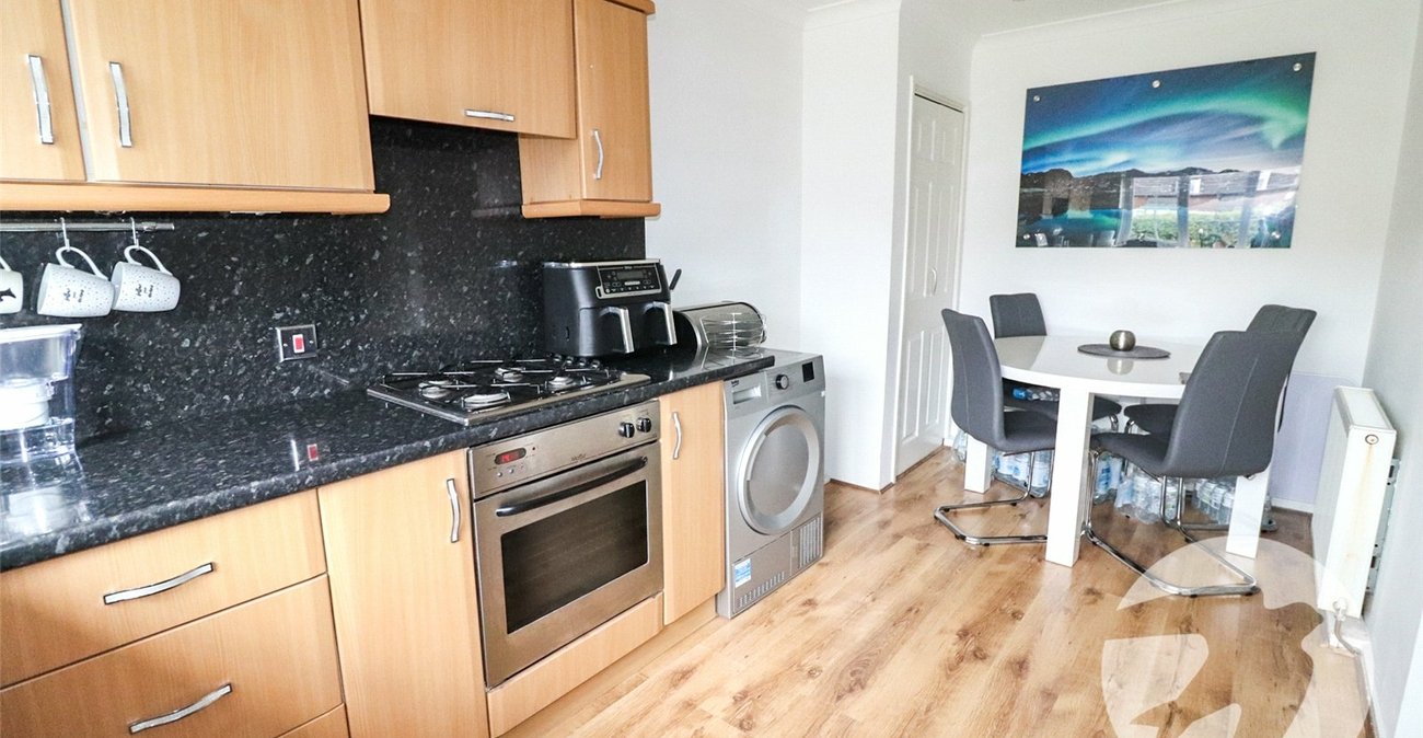 3 bedroom house for sale in Crayford | Robinson Jackson