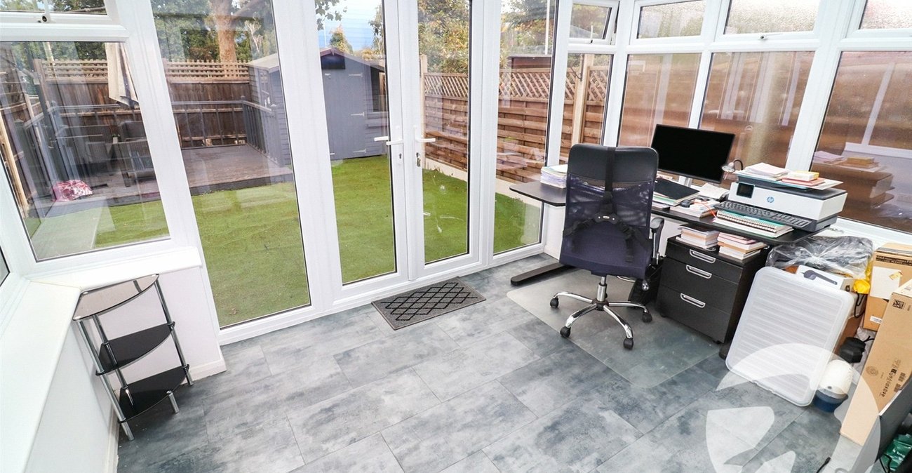 3 bedroom house for sale in Crayford | Robinson Jackson