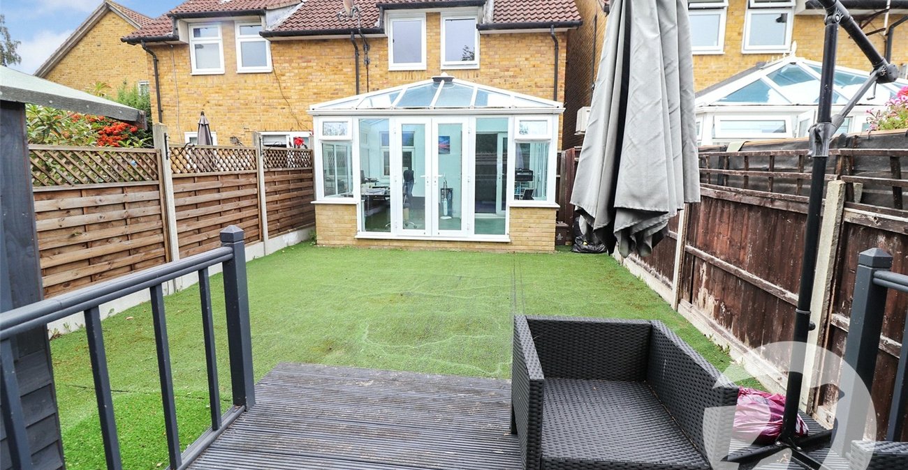 3 bedroom house for sale in Crayford | Robinson Jackson