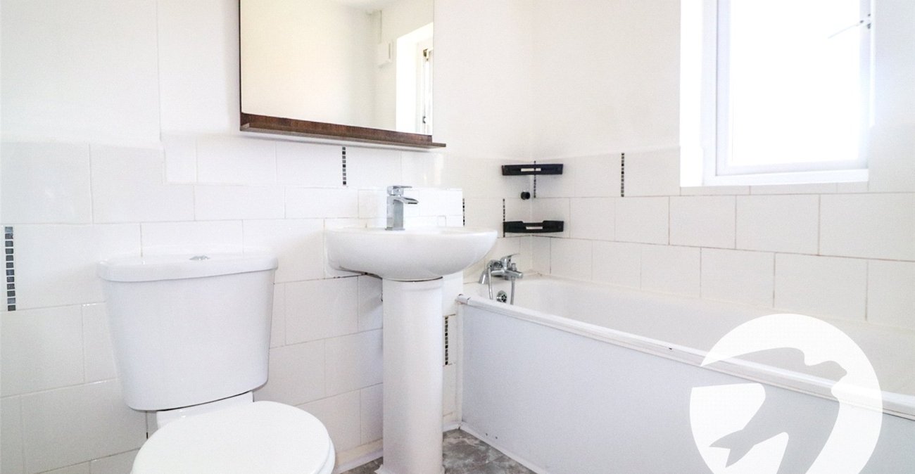 1 bedroom house for sale in Crayford | Robinson Jackson