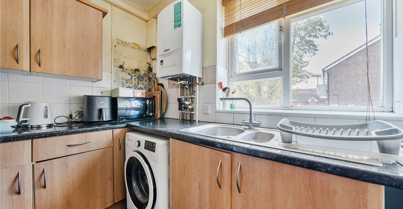 2 bedroom property for sale in  | Robinson Jackson