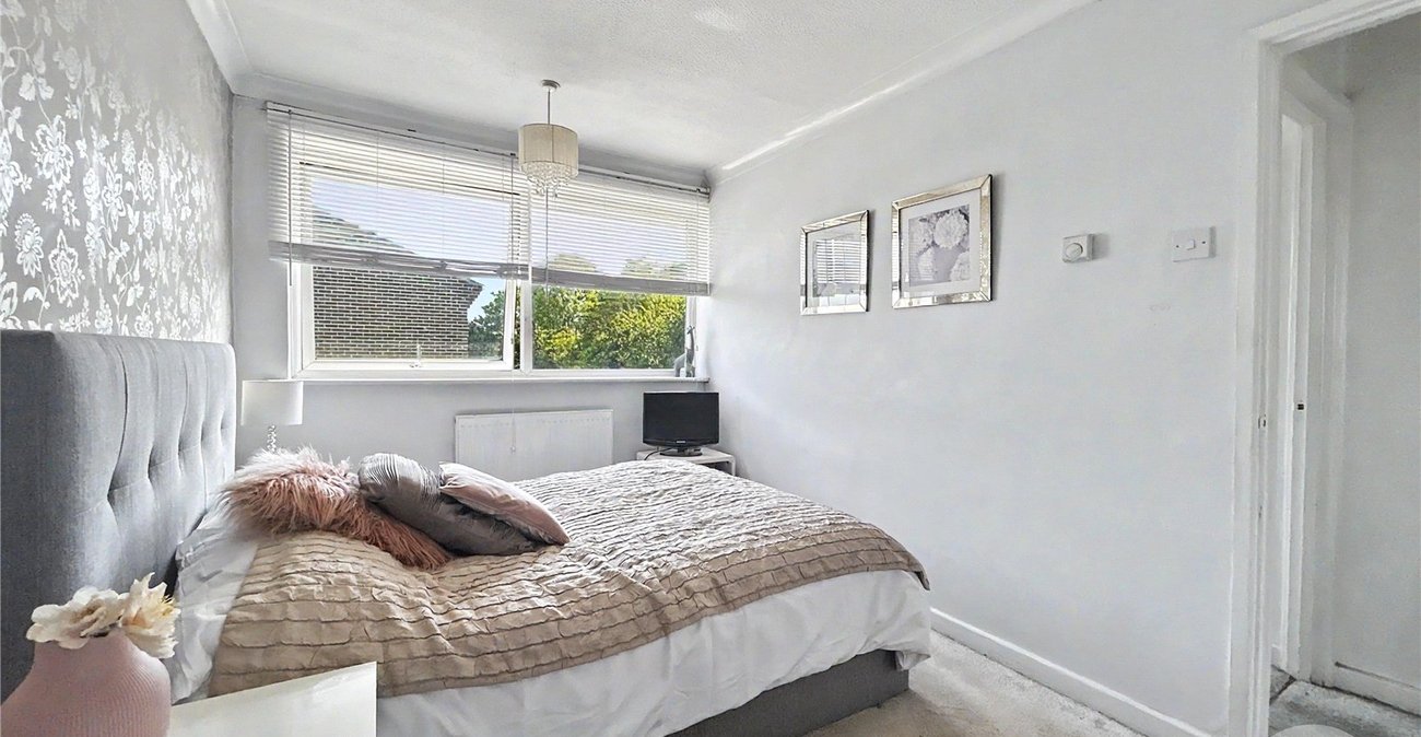 3 bedroom house for sale in Sidcup | Robinson Jackson