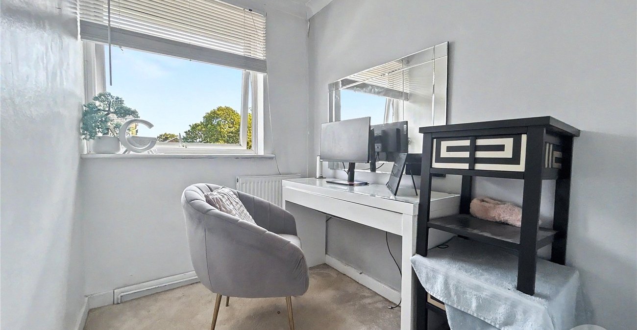 3 bedroom house for sale in Sidcup | Robinson Jackson