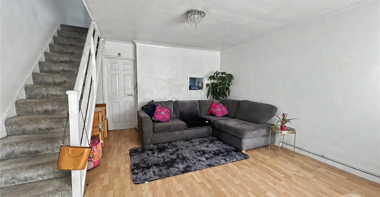3 bedroom house for sale in Sidcup | Robinson Jackson