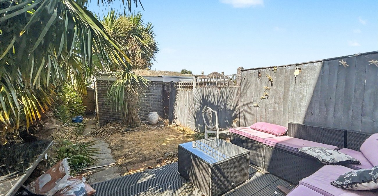 3 bedroom house for sale in Sidcup | Robinson Jackson
