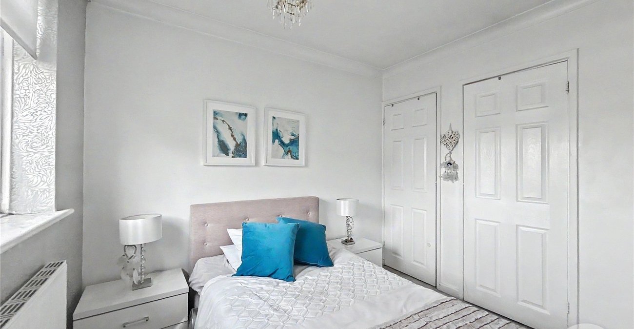 3 bedroom house for sale in Sidcup | Robinson Jackson