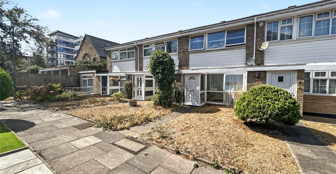 3 bedroom house for sale in Sidcup | Robinson Jackson