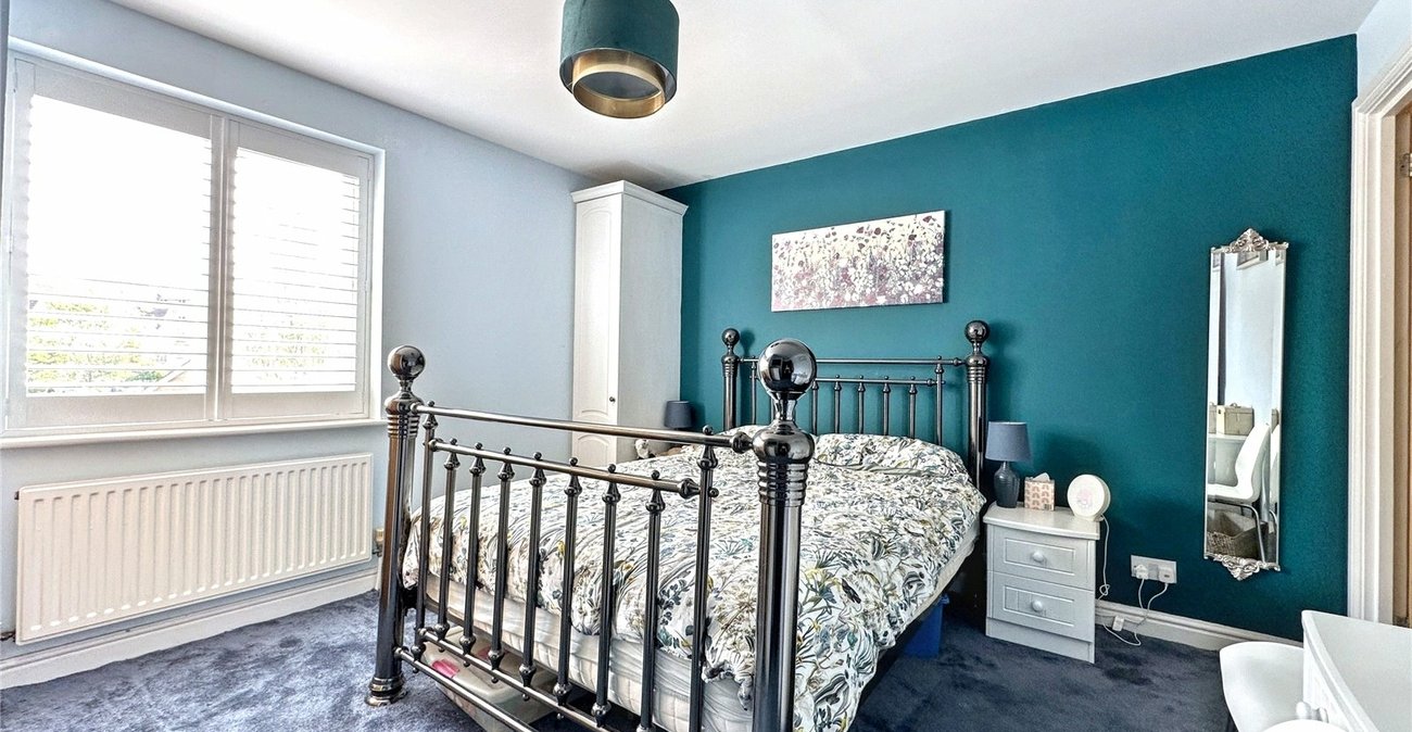 2 bedroom property for sale in Rochester | Robinson Michael & Jackson