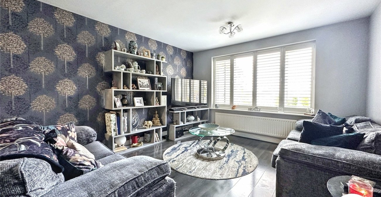 2 bedroom property for sale in Rochester | Robinson Michael & Jackson